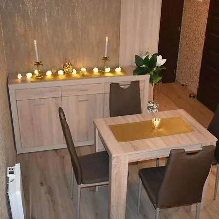 Royal Adela Luxury Apartment, 992 Apartment Podhajska