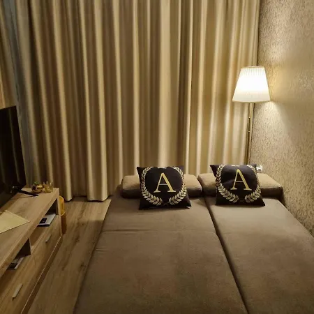 Royal Adela Luxury Apartment, 992