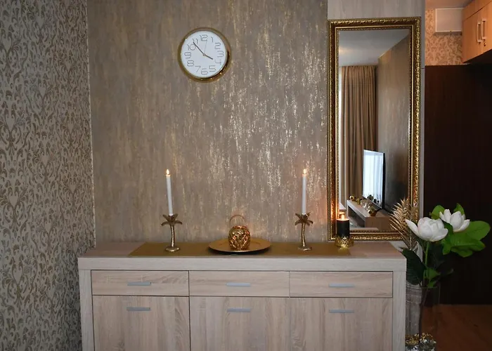 Royal Adela Luxury Apartment, 992 Podhájska