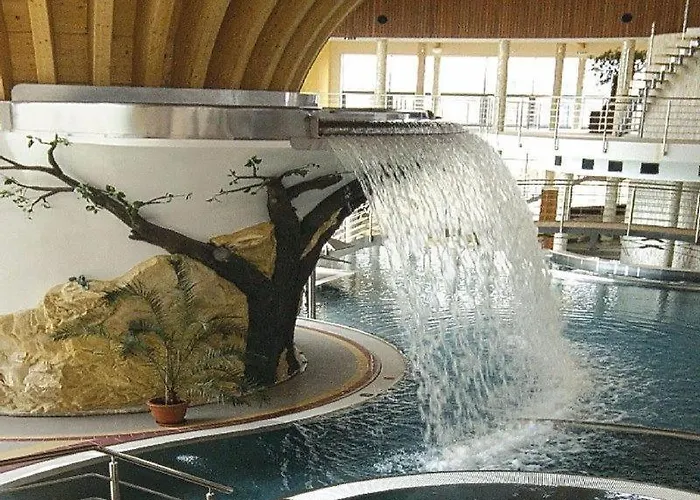 アパート Royal Adela Luxury Apartment, 992 Podhájska