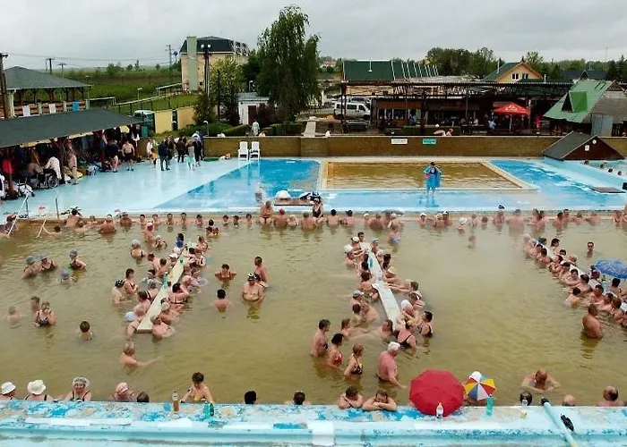 Royal Adela Luxury Apartment, 992 Apartamento Podhájska